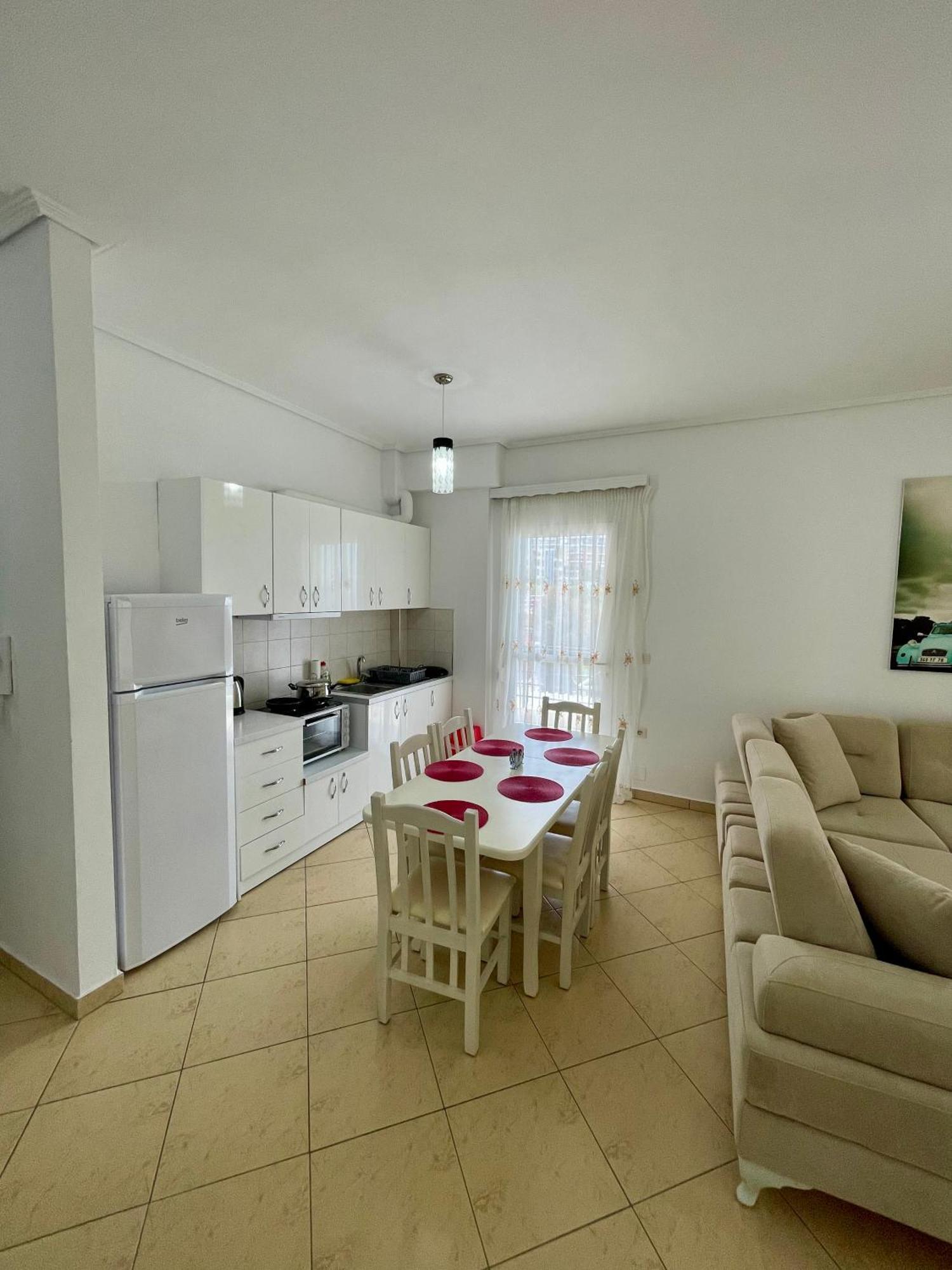 Eleana Apartments Саранде Екстериор снимка