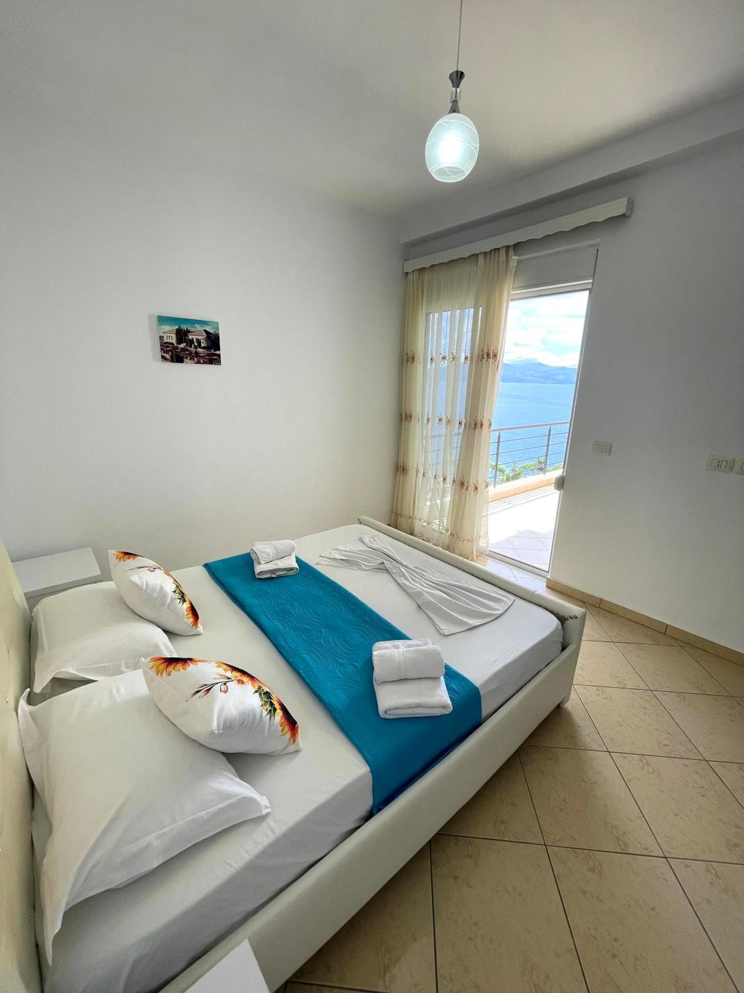 Eleana Apartments Саранде Екстериор снимка