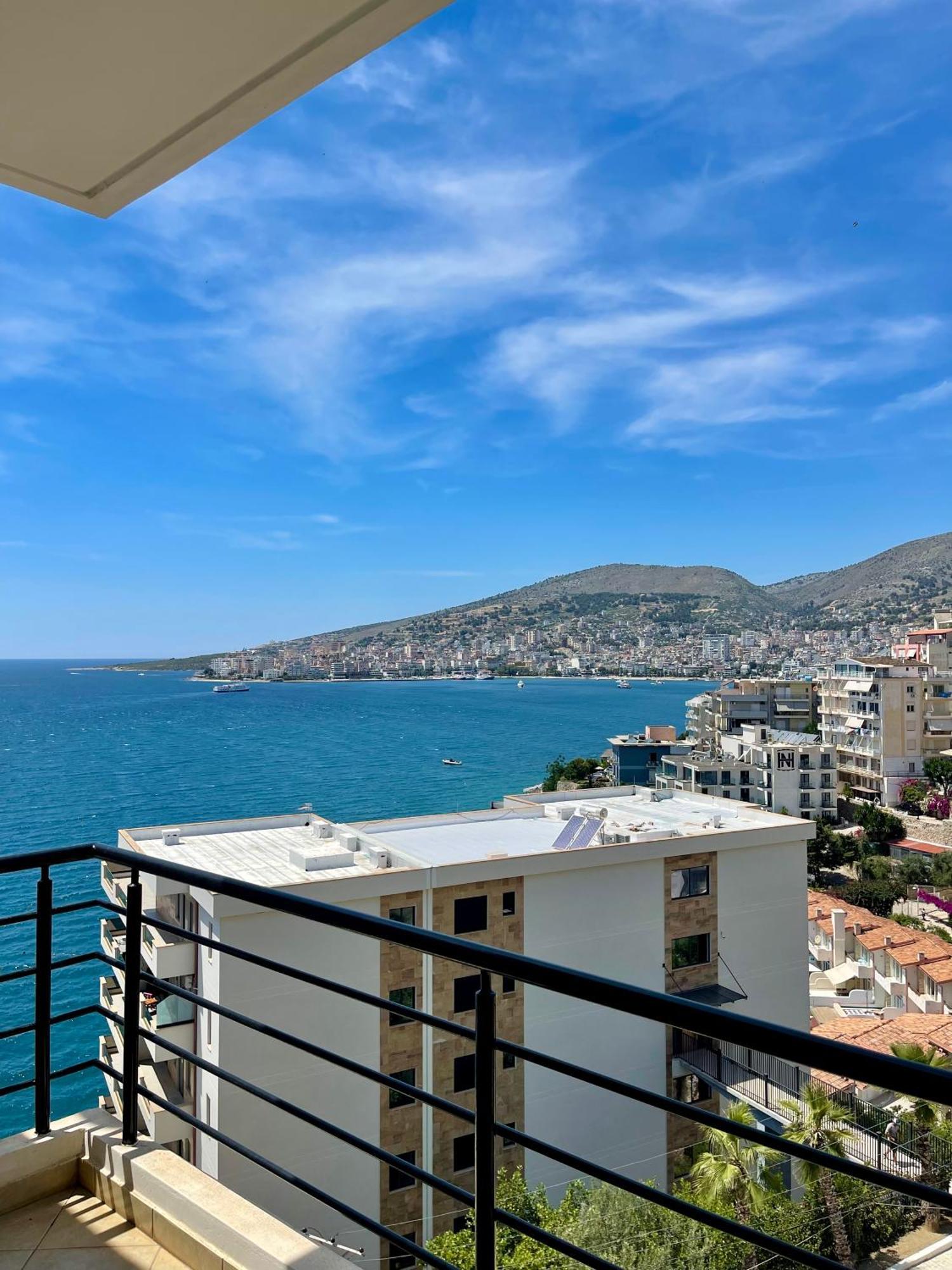 Eleana Apartments Саранде Екстериор снимка