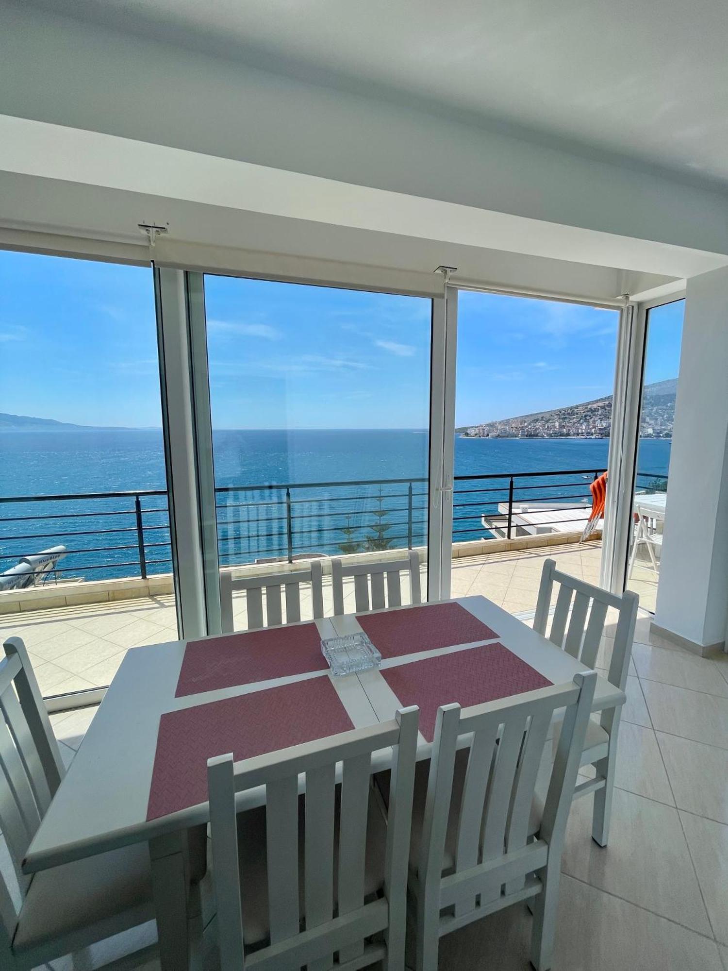 Eleana Apartments Саранде Екстериор снимка